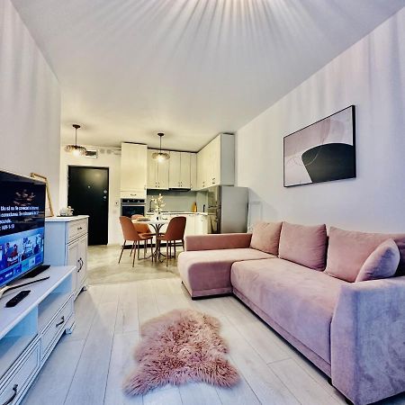 Palfi Apartment With Garden & Parking Kolozsvár Kültér fotó